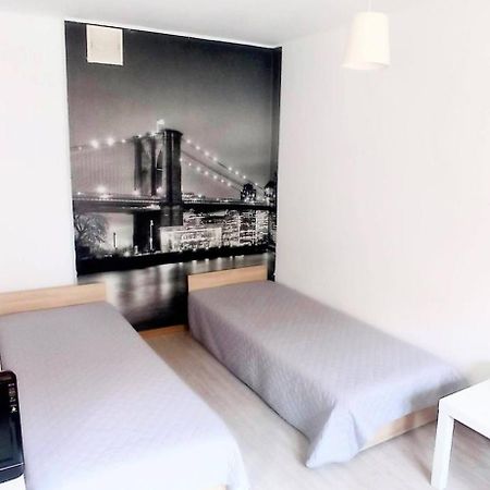 Apartament Studio - Mehoffera 1 Lägenhet Zabrze Exteriör bild